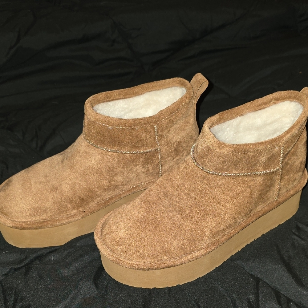 MADDEN GIRL Tan Faux Fur Lined, Platform Boots